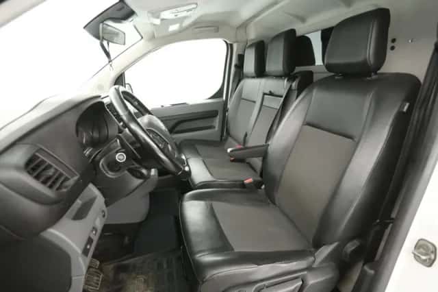 Toyota ProAce (2021) thumbnail 3