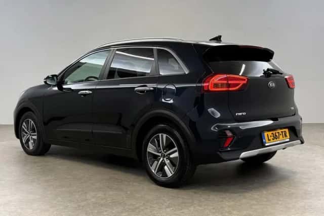 Kia Niro (2021) thumbnail 3
