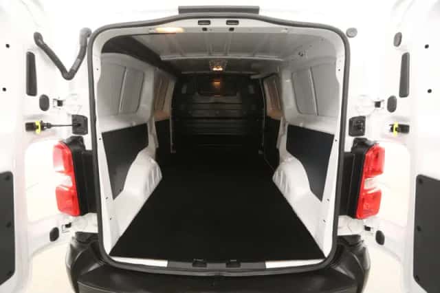 Opel Vivaro-e (2022) thumbnail 3