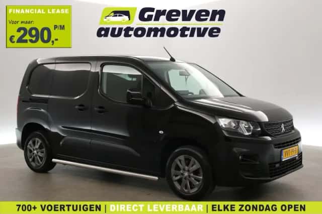 Peugeot Partner (2023) thumbnail 1