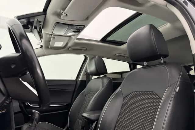 Kia Ceed (2024) thumbnail 4