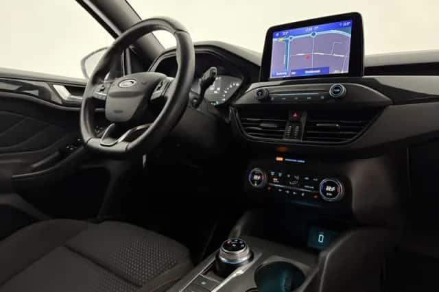 Ford Focus (2019) thumbnail 4
