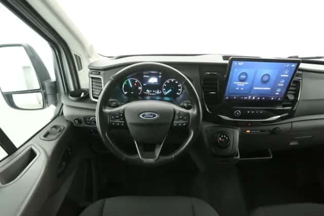 Ford E-Transit (2023) thumbnail 2