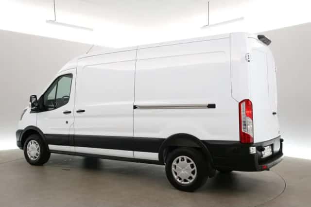 Ford E-Transit (2023) thumbnail 4