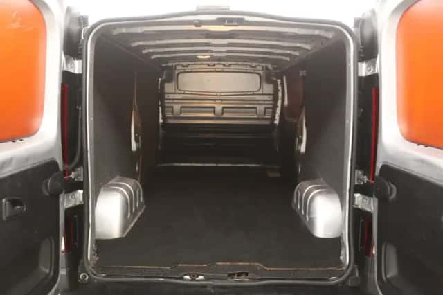 Opel Vivaro (2019) thumbnail 3