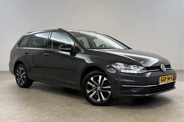 Volkswagen Golf (2020) thumbnail 6