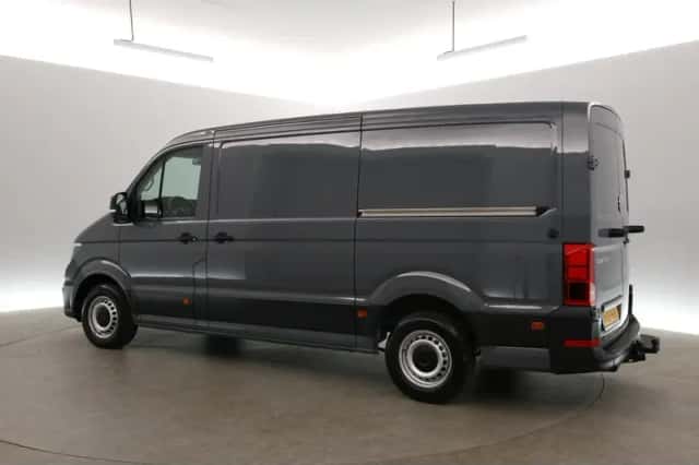 Volkswagen Crafter (2020) thumbnail 4
