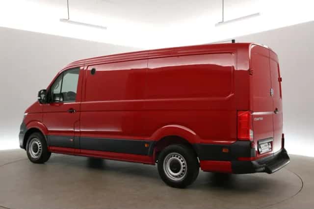 Volkswagen Crafter (2022) thumbnail 4