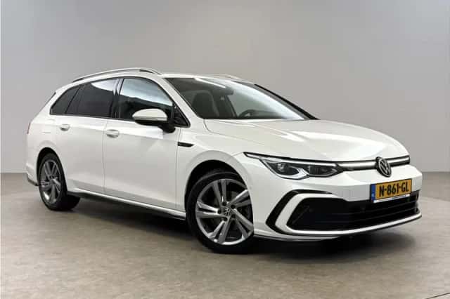 Volkswagen Golf (2021) thumbnail 6