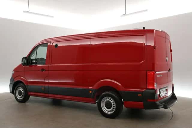 Volkswagen Crafter (2022) thumbnail 4
