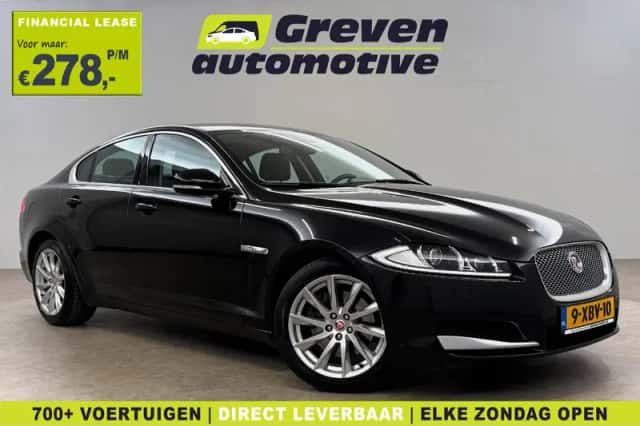 Jaguar XF (2014) thumbnail 1