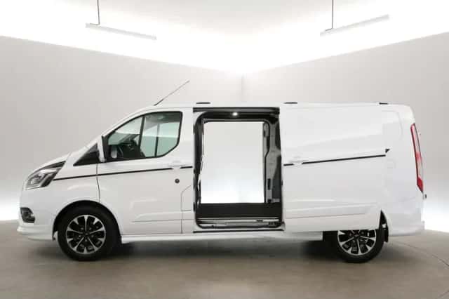 Ford Transit Custom (2021) thumbnail 6
