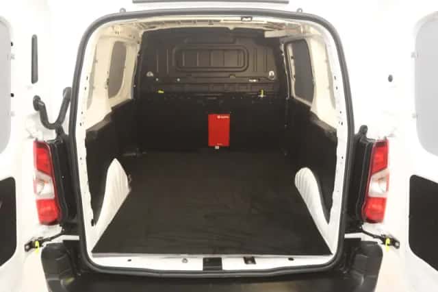 Opel Combo (2021) thumbnail 3
