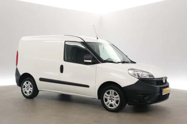 Fiat Doblò (2017) thumbnail 6