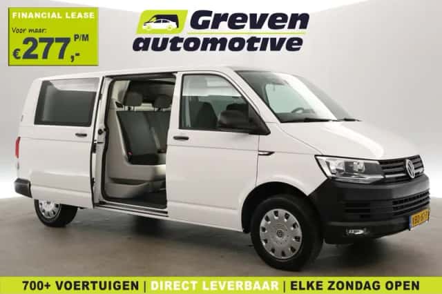 Volkswagen Transporter (2019) thumbnail 1
