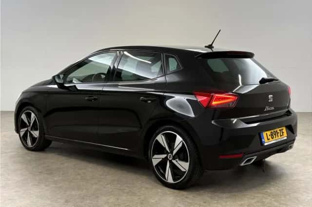 SEAT Ibiza (2021) thumbnail 3