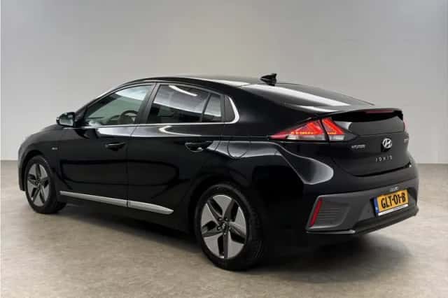 Hyundai Ioniq (2020) thumbnail 3