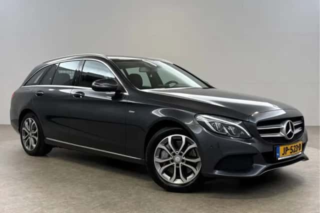 Mercedes-Benz C-Klasse (2015) thumbnail 6