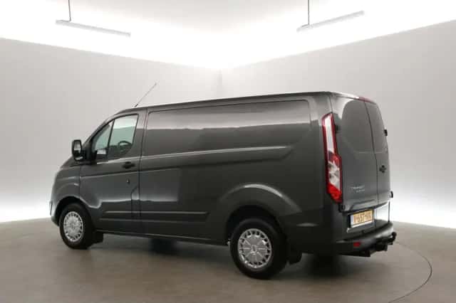 Ford Transit Custom (2018) thumbnail 4