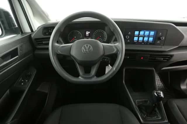 Volkswagen Caddy (2022) thumbnail 2