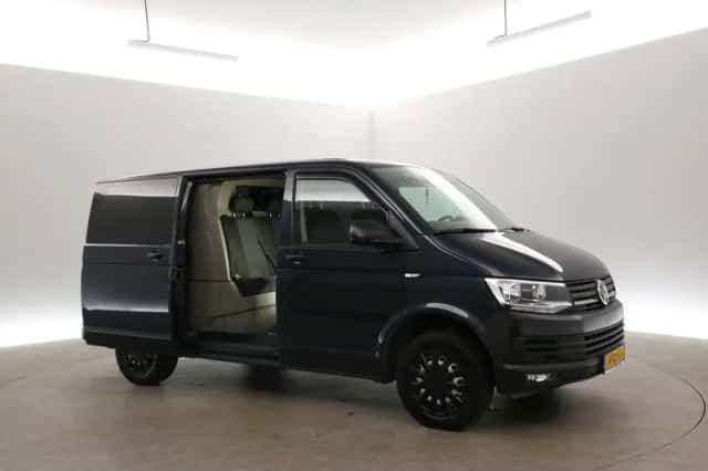 Volkswagen Transporter (2018) thumbnail 6