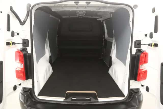 Toyota ProAce (2022) thumbnail 3