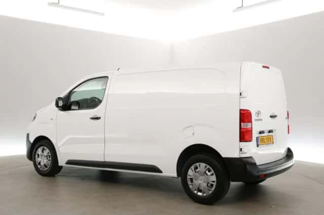 Toyota ProAce (2022) thumbnail 4