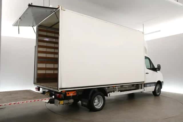 Volkswagen Crafter (2016) thumbnail 6