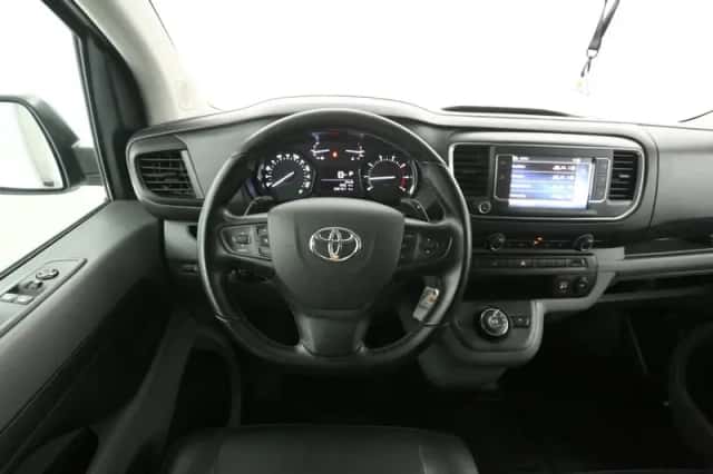 Toyota ProAce (2020) thumbnail 2