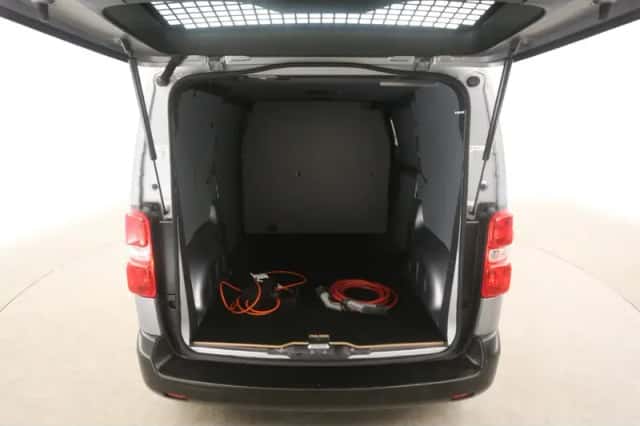 Opel Vivaro-e (2022) thumbnail 3