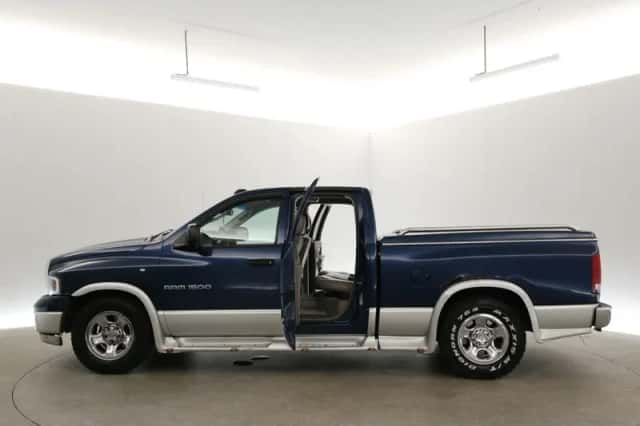 Dodge RAM (2002) thumbnail 3