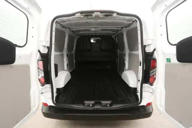 Ford Transit Custom (2024) thumbnail 3