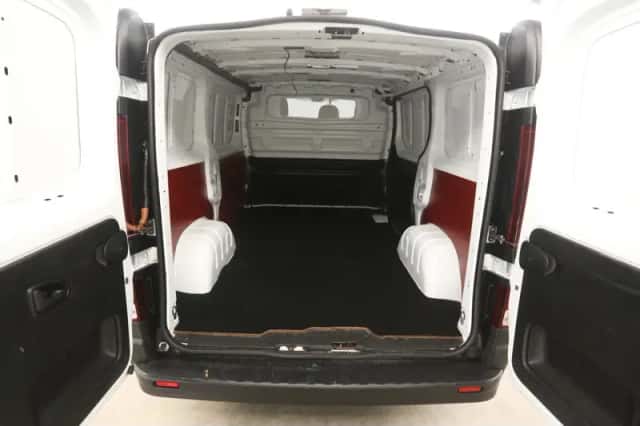 Opel Vivaro (2019) thumbnail 3