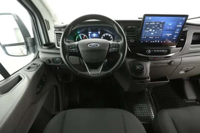 Ford E-Transit (2024) thumbnail 2