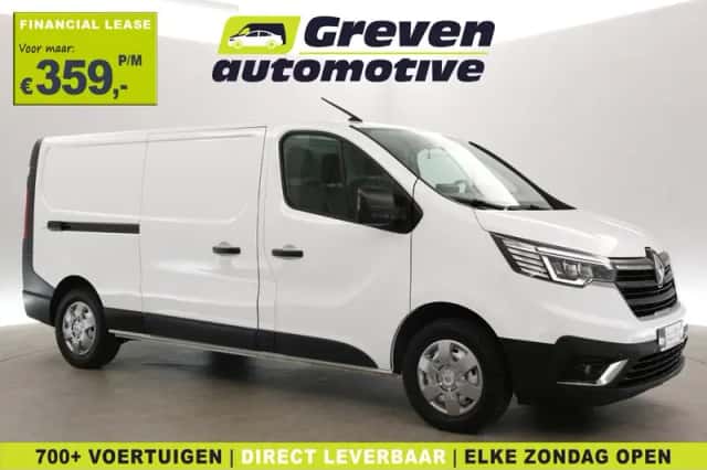 Renault Trafic (2023) thumbnail 1