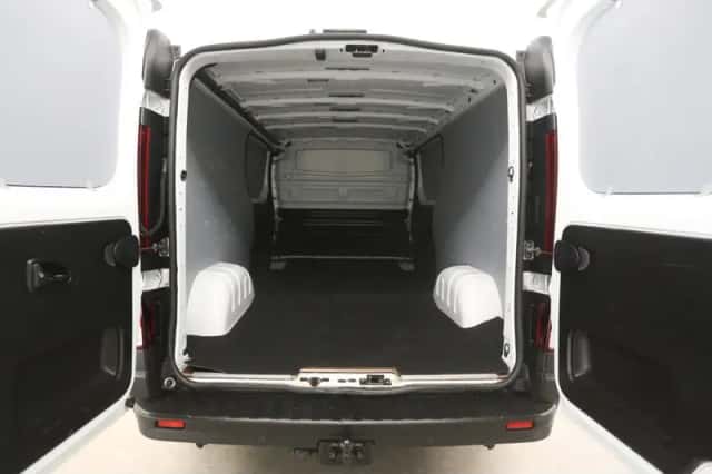 Renault Trafic (2023) thumbnail 3