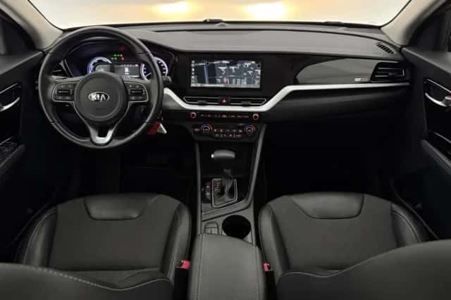 Kia Niro (2021) thumbnail 2