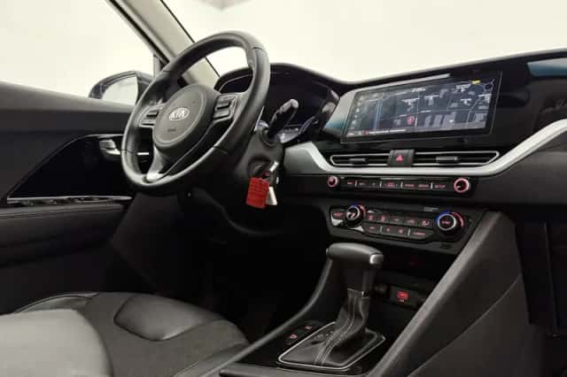 Kia Niro (2021) thumbnail 4