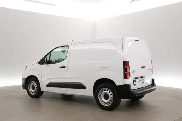 Toyota ProAce City (2025) thumbnail 4