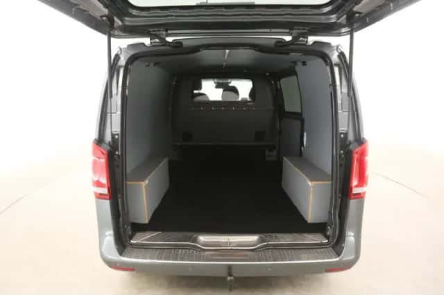 Mercedes-Benz Vito (2019) thumbnail 2