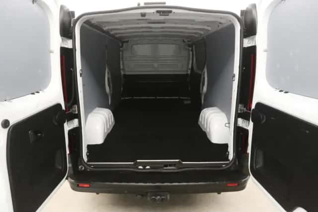 Renault Trafic (2020) thumbnail 3
