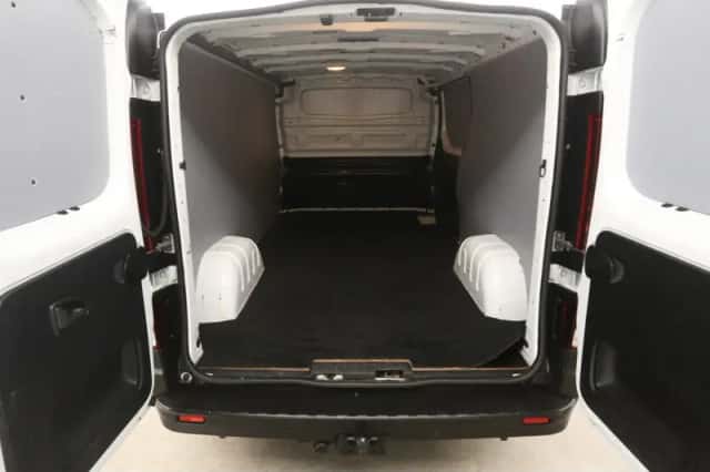 Renault Trafic (2020) thumbnail 3