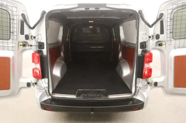 Toyota ProAce (2017) thumbnail 3
