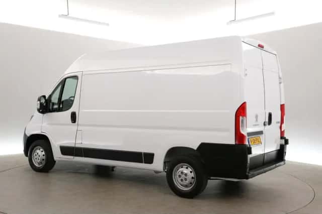 Peugeot Boxer (2024) thumbnail 4
