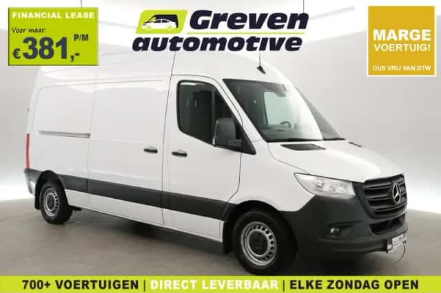 Mercedes-Benz Sprinter (2020) thumbnail 1