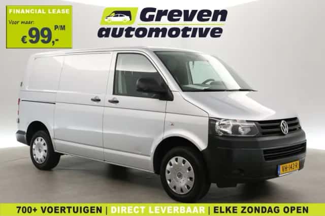 Volkswagen Transporter (2014) thumbnail 1