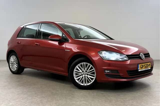 Volkswagen Golf (2015) thumbnail 6