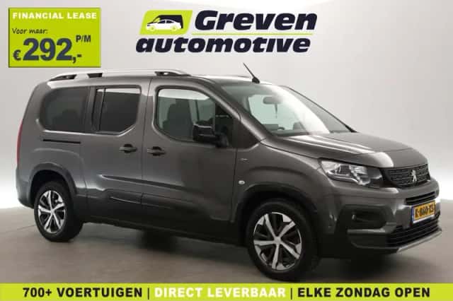 Peugeot Rifter (2021) thumbnail 1