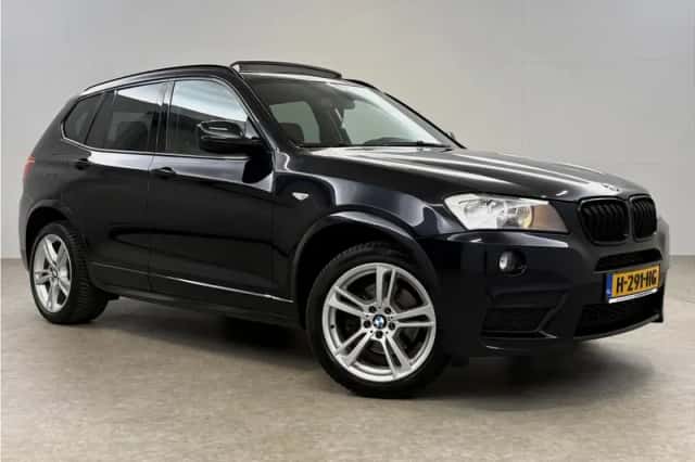 BMW X3 (2012) thumbnail 6