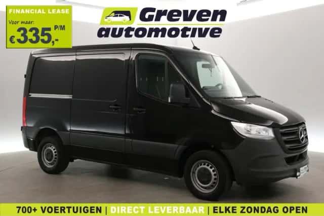 Mercedes-Benz Sprinter (2021) thumbnail 1